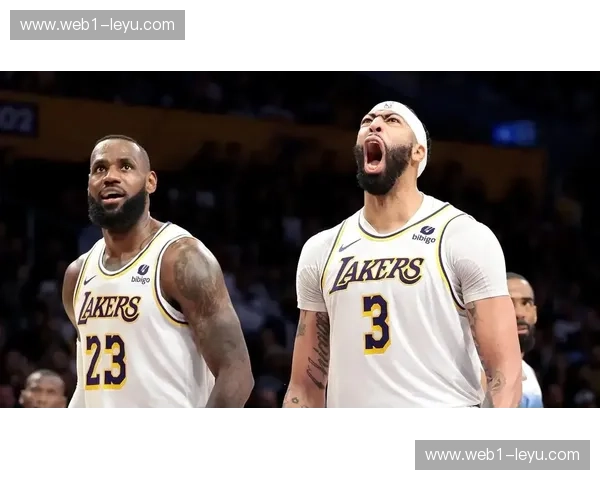 湖人八连客体能透支隐患显现 詹眉出场时间居高不下引关注 湖人八连客体能透支隐患显现 詹眉出场时间居高不下引关注